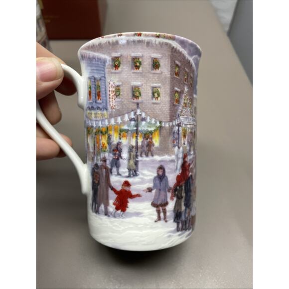 Vtg LENOX for the Holidays Mugs Set Of 4 AMERICAN CHRISTMAS 4 1/2" - Picture 9 of 15